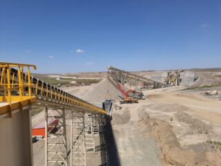 Long Conveyor Belts